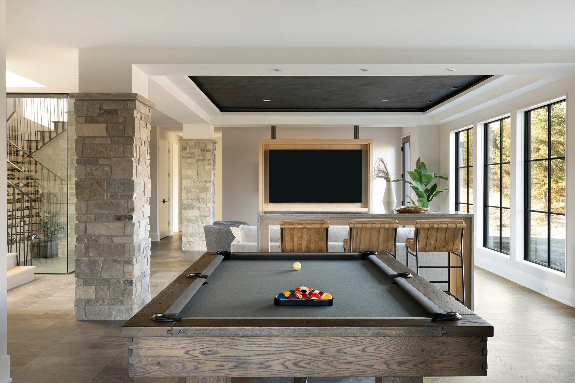bar/game room